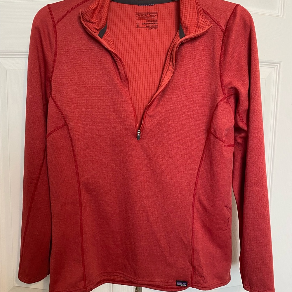 Patagonia midweight capilene baselayer - Red, size Medium